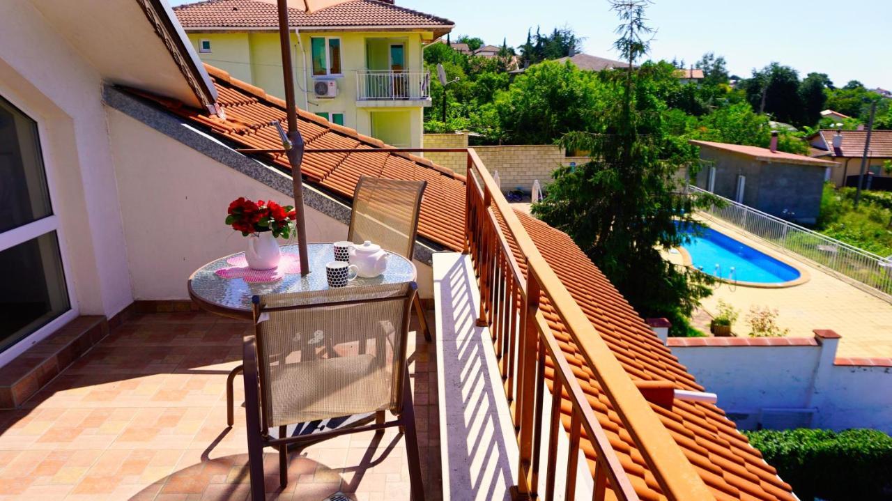 Вила Сънрайз - Villa Sunrise Varna Exteriér fotografie